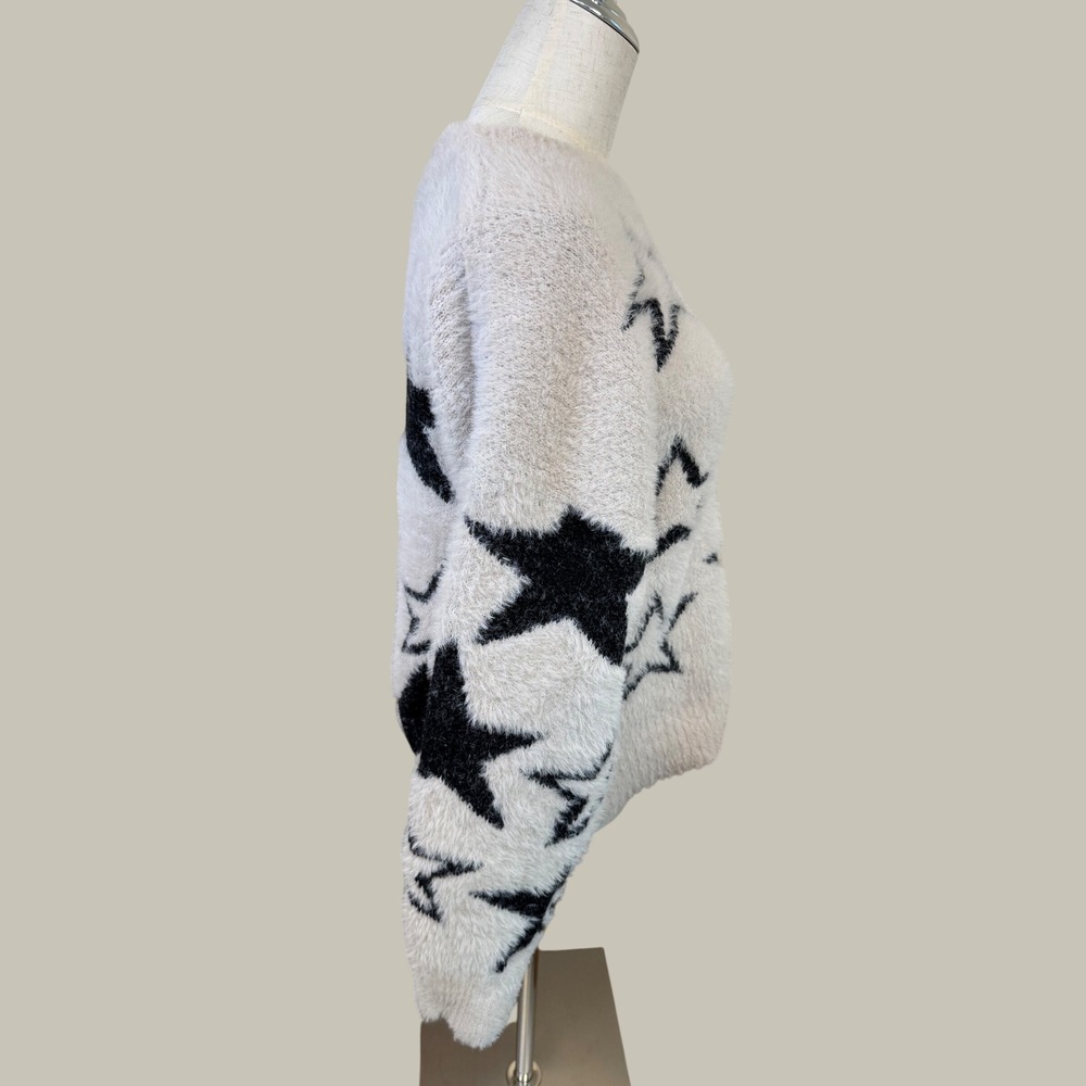 Pilcro Anthropologie Star Eyelash Knit Fuzzy Oversized Sweater Cream Black M - Picture 3 of 7